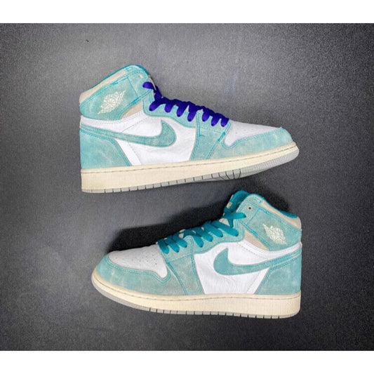 Air Jordan 1 Retro Size 6.5Y/8W "Turbo Green" (575441-311) 100% Authentic