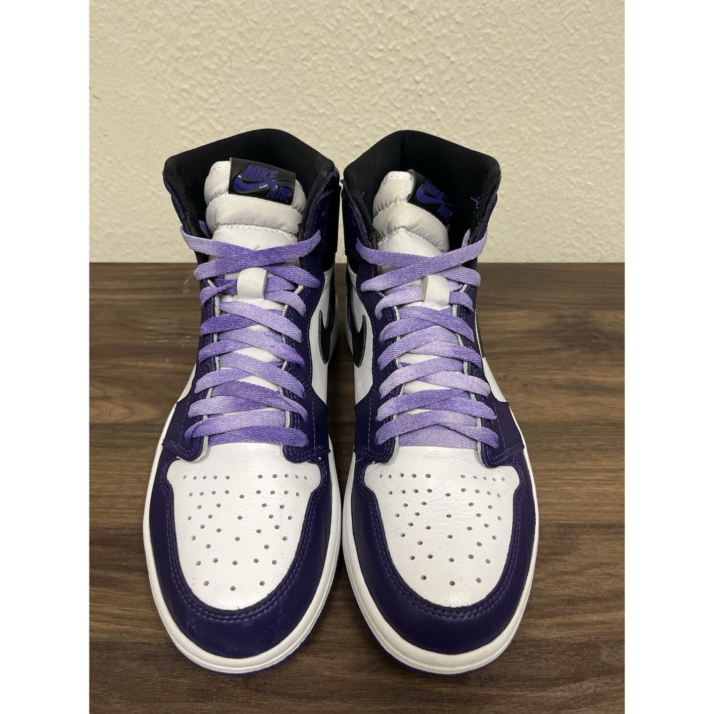 Nike Air Jordan 1 Retro OG High Court Purple 2.0 size 9.5 555088-500 *402