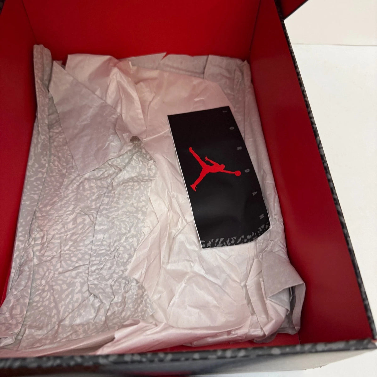 Air Jordan 3 Retro "Fire Red" — Men's Size 11.5