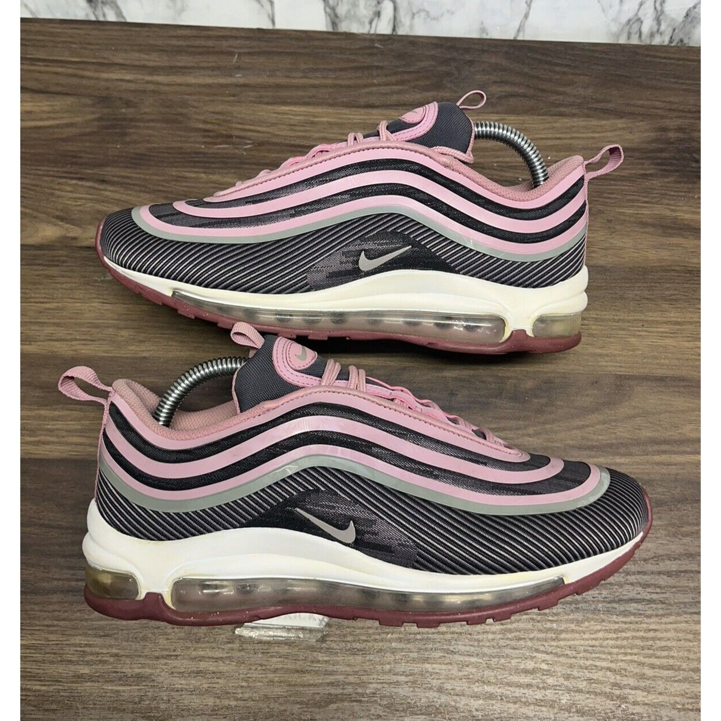 Nike Air Max 97 Ultra 17 Low Elemental Pink Size 7y *576