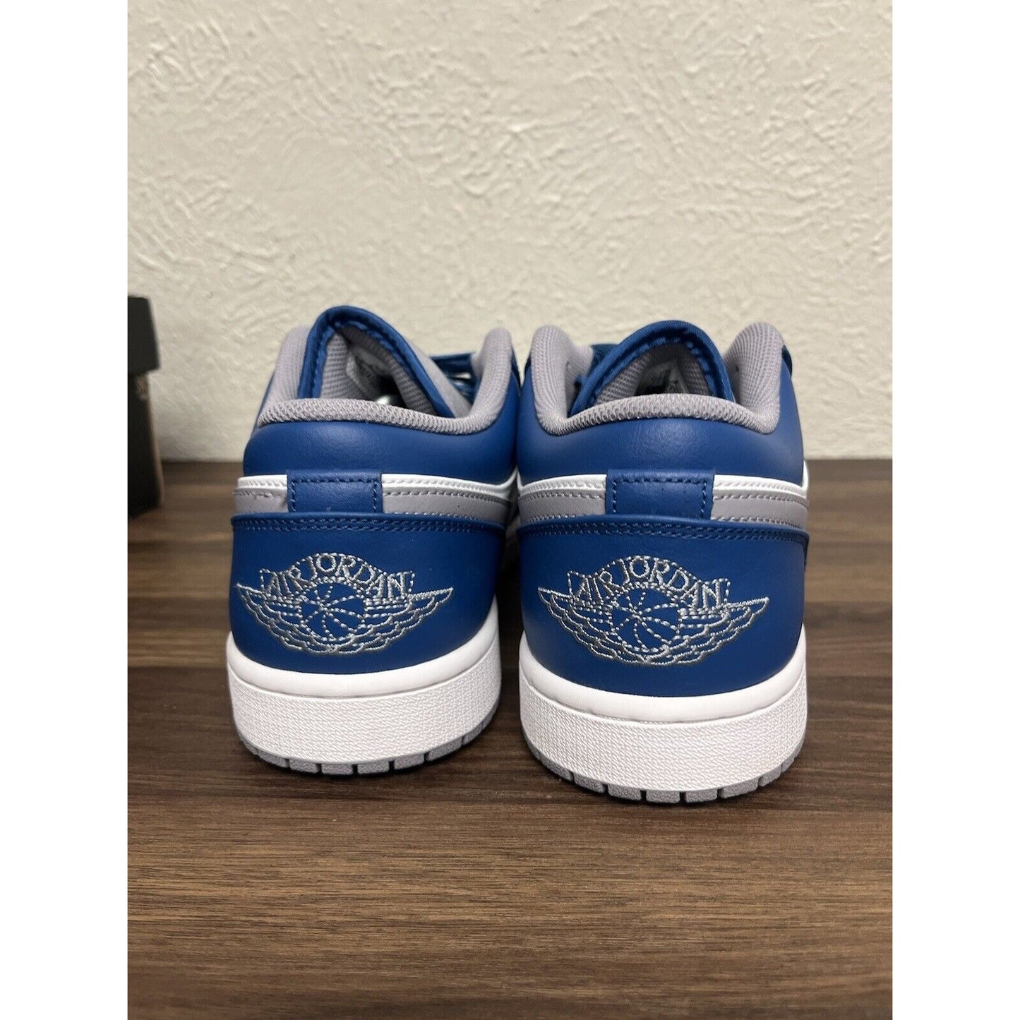 Size 11 - Jordan 1 Low True Blue Cement☀️🔥😎 Condition 9/10