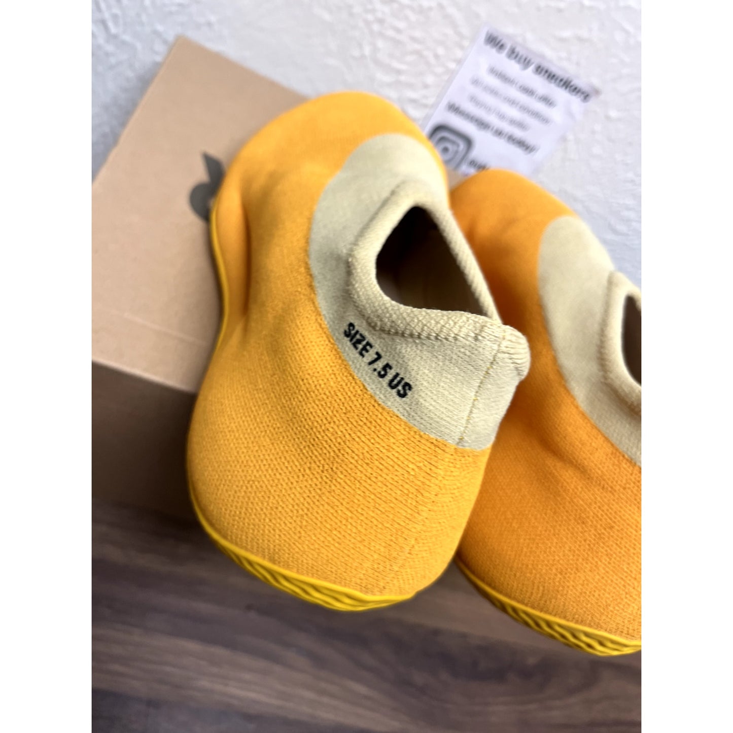 Size 7.5 - adidas Yeezy Knit Runner Sulfur