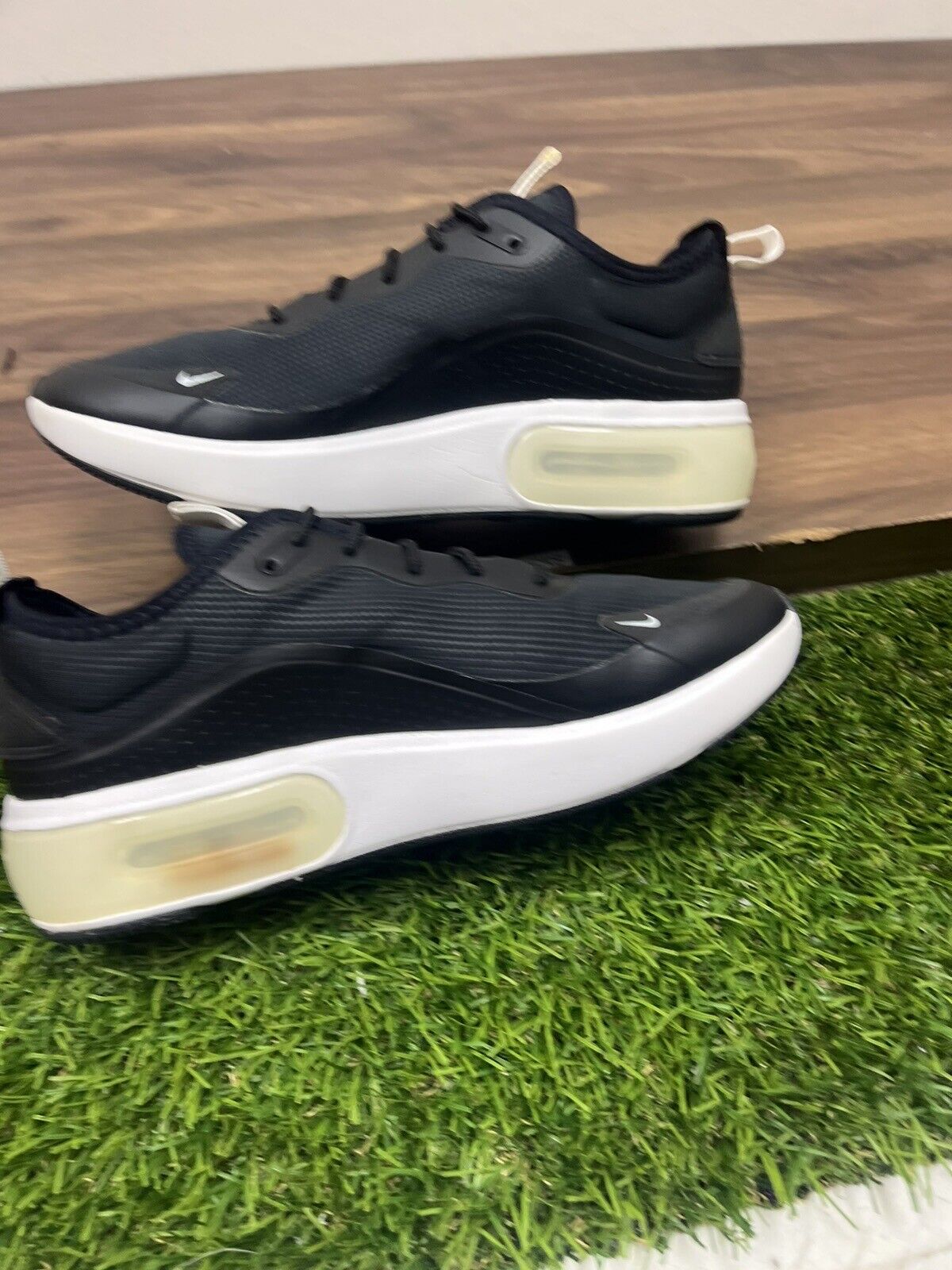 Size 9.5 - Nike Air Max Dia Black 2019