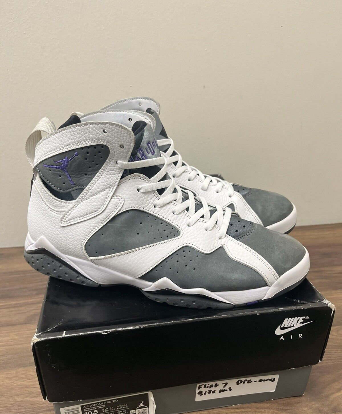 Size 10.5 - Jordan 7 Grey/White