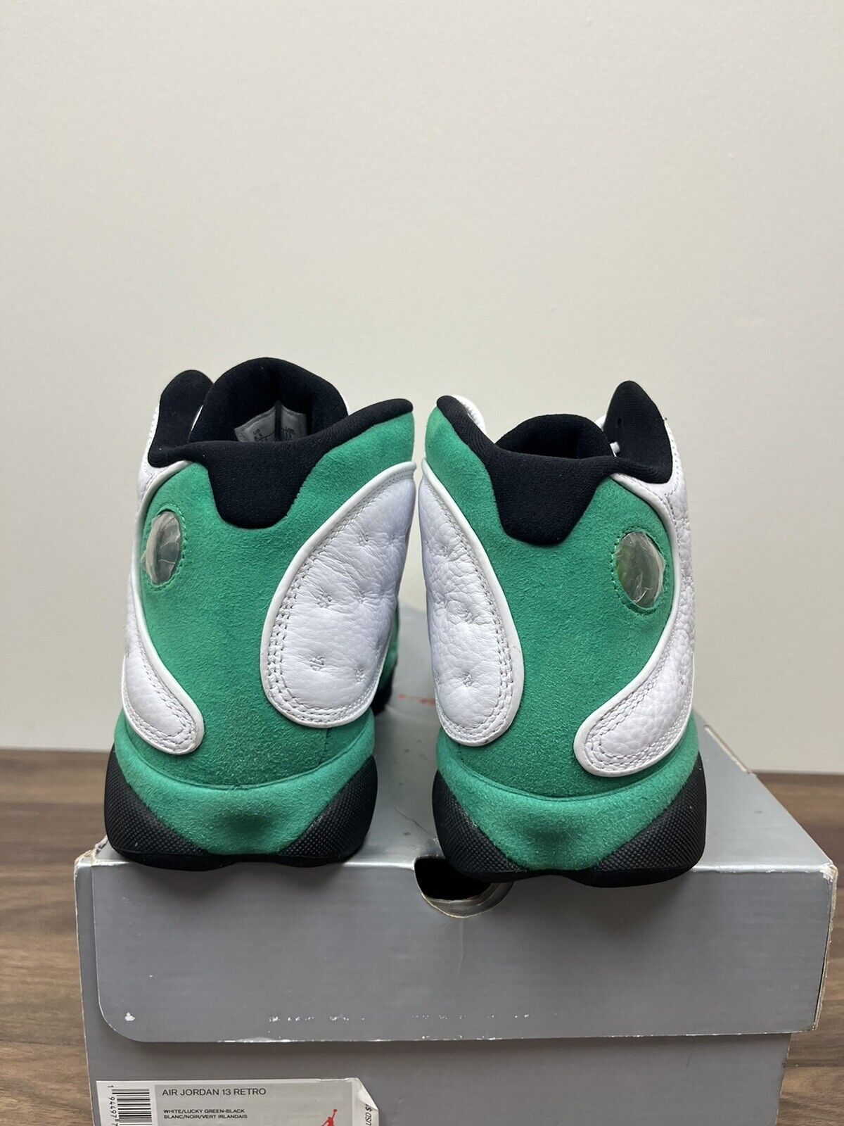 2020 Nike Air Jordan 13 XIII Retro - Lucky Green DB6537-113 Size 8.5