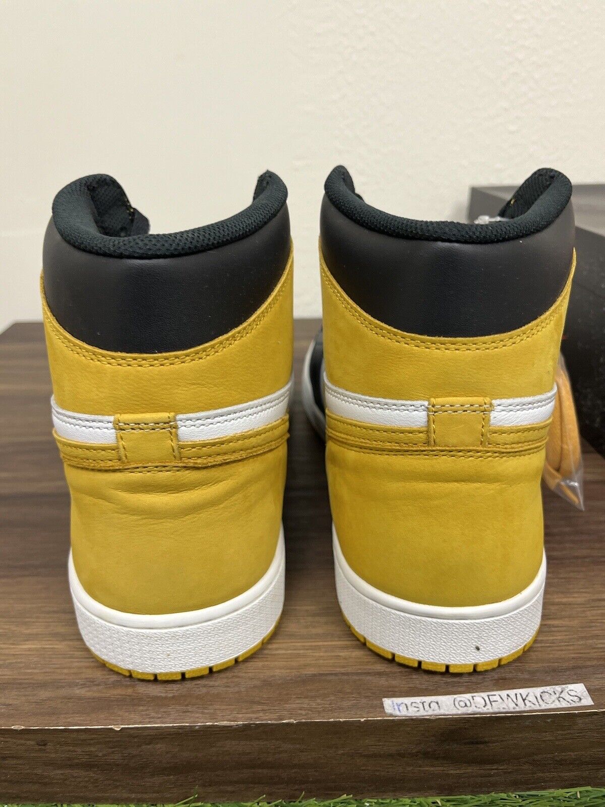 Size 14 - Jordan 1 Retro High OG Yellow Ochre 2018