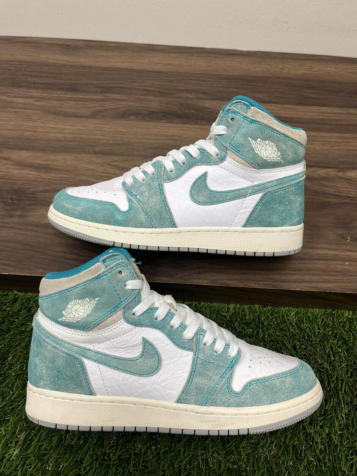 Air Jordan 1 High OG Turbo Green GS - Size 6.5Y - - Used - Youth Shoe