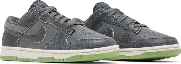 Size 10 - Nike Dunk Low Iron Gray Scream Green 2022