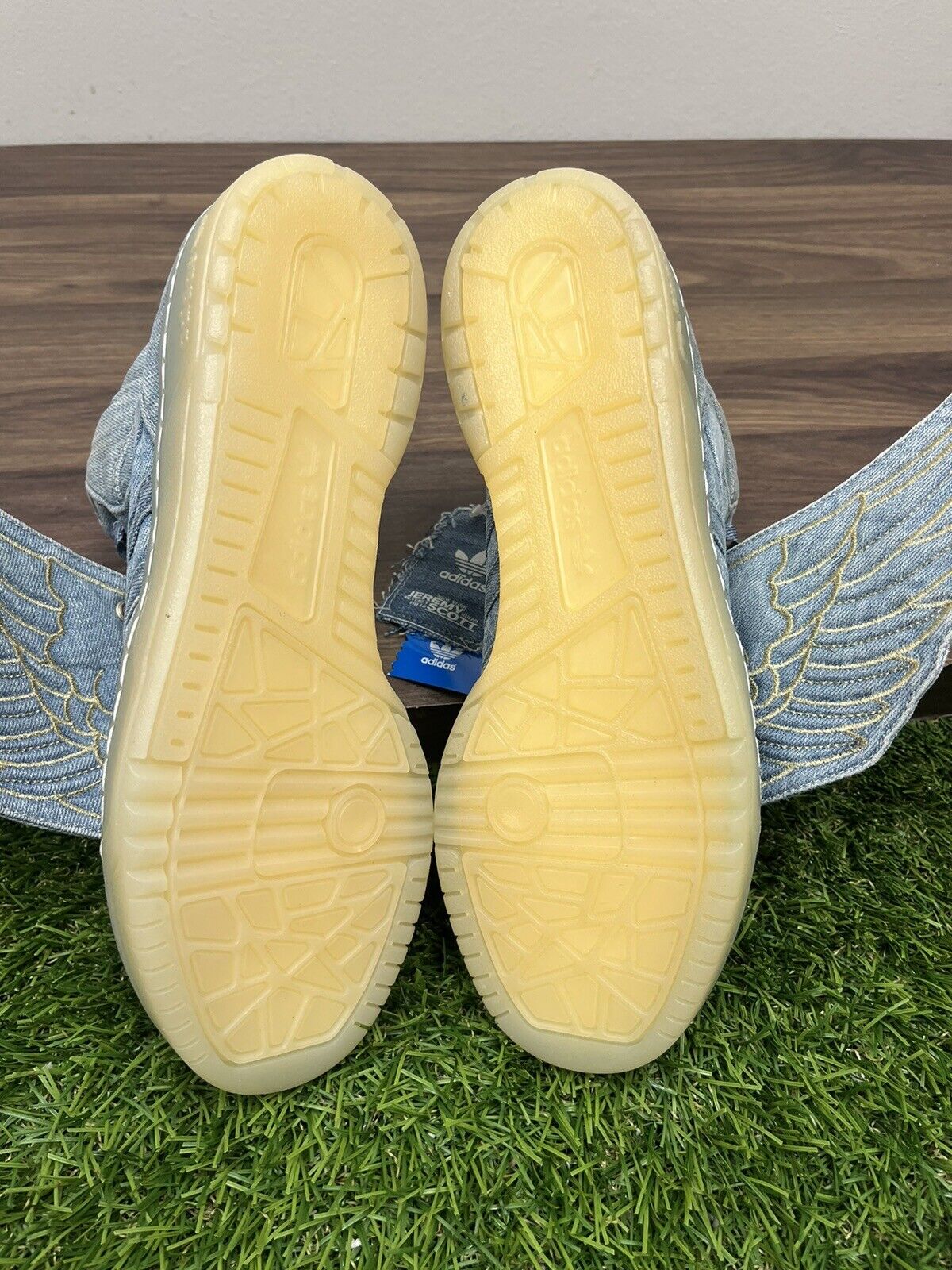 Adidas Originals Sneakers Jeremy Scott Wings Denim JS Blue Gold V24621 Size 9