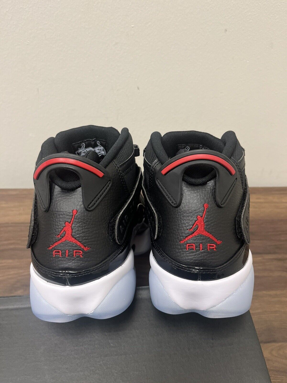 Nike Air Jordan 6 Rings Mens Size 10 Black Gym Red Sneakers 322992-064 Brand New