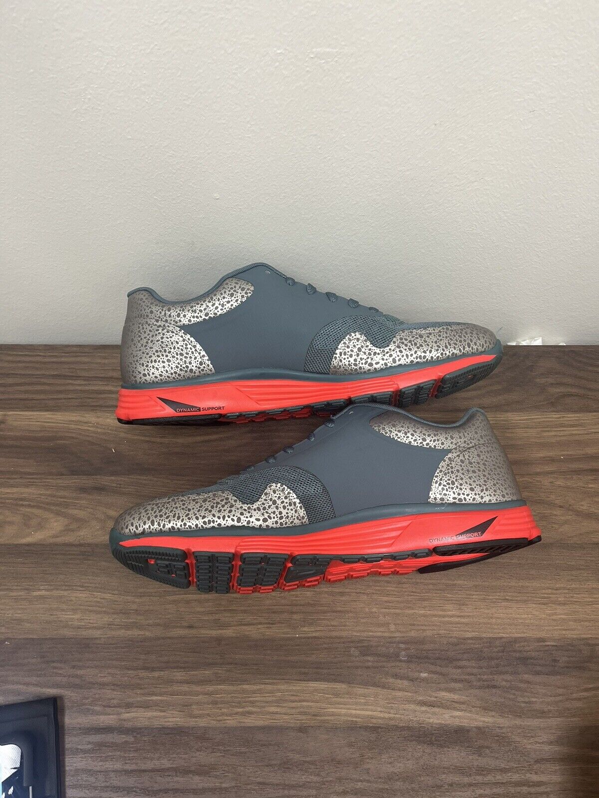 Nike Mens Lunar Safari 525059-370 Gray Running Shoes Sneakers Size 10