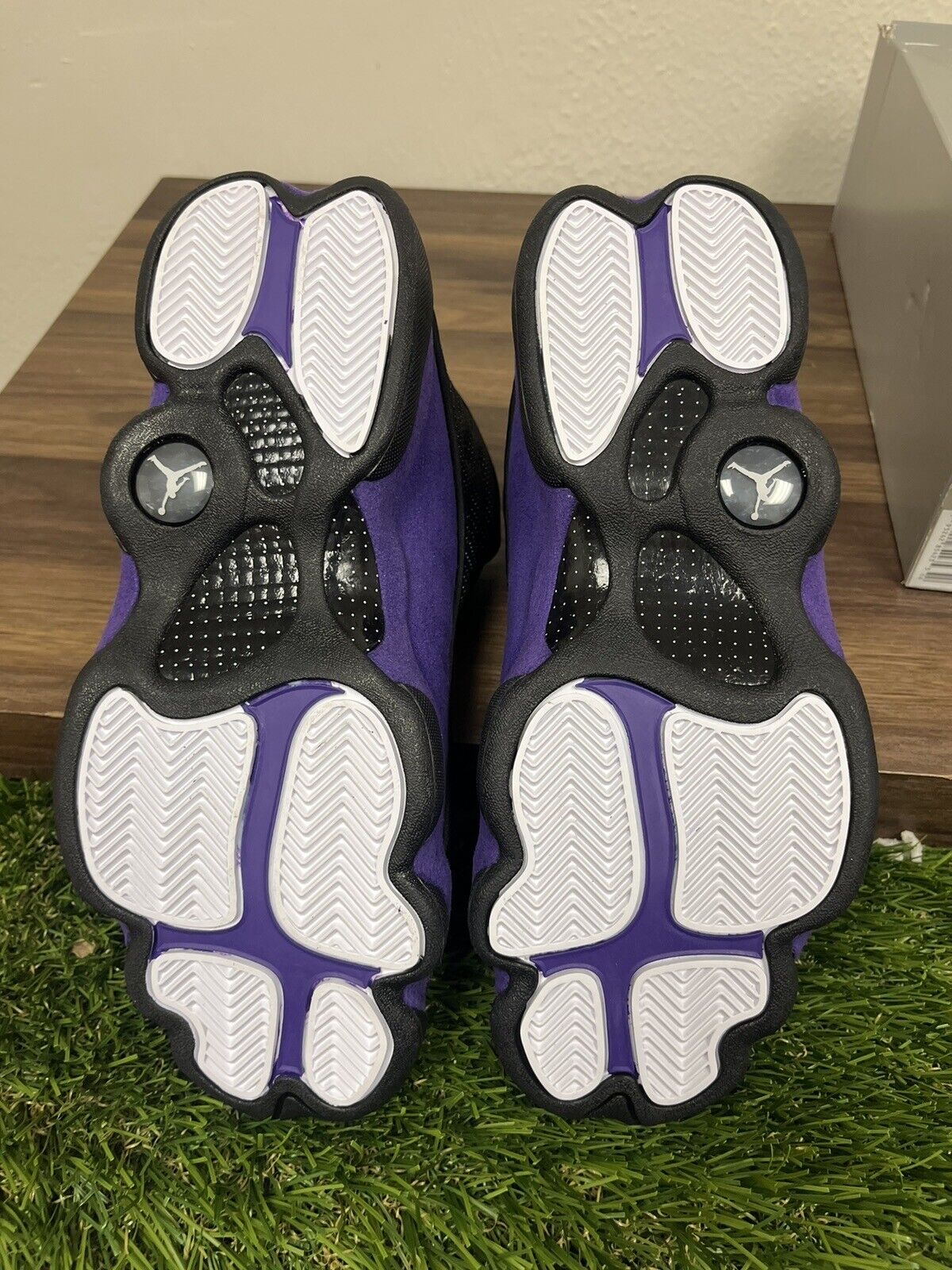 Nike Air Jordan Retro 13 XII Court Purple Men’s Size 8.5 Black Purple DJ5982-015