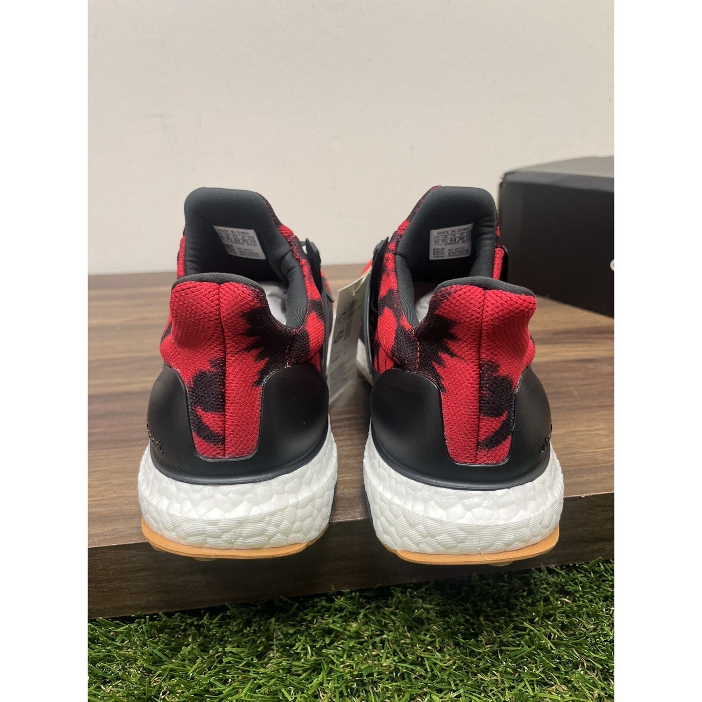 adidas Ultra Boost Nice Kicks No Vacancy Size 9.5 GV75