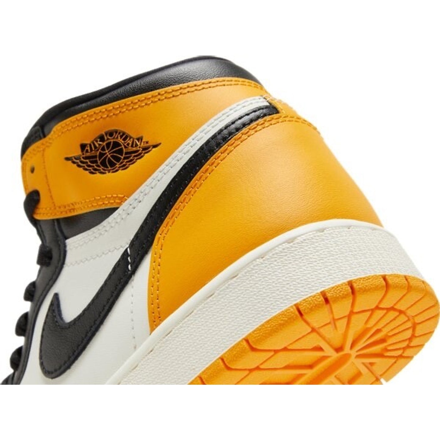 NIB Nike Air Jordan 1 Retro High OG - Yellow Toe - mens 9.5 (555088-711)