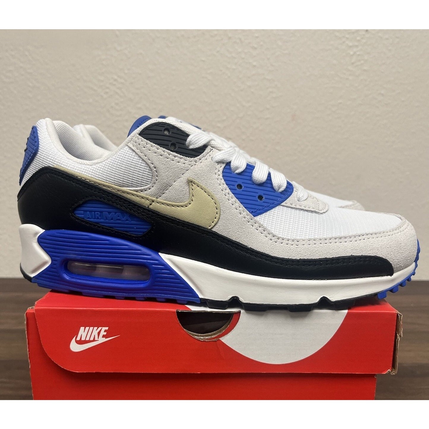 Size 9 - Nike Air Max 90 Premium Racer Blue A124