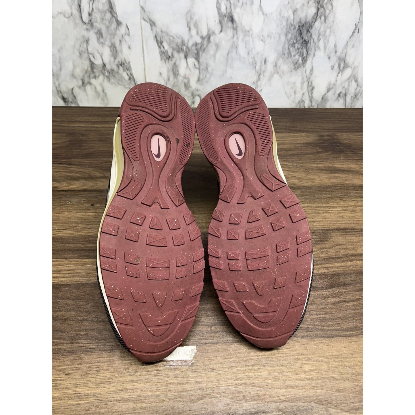 Nike Air Max 97 Ultra 17 Low Elemental Pink Size 7y *576