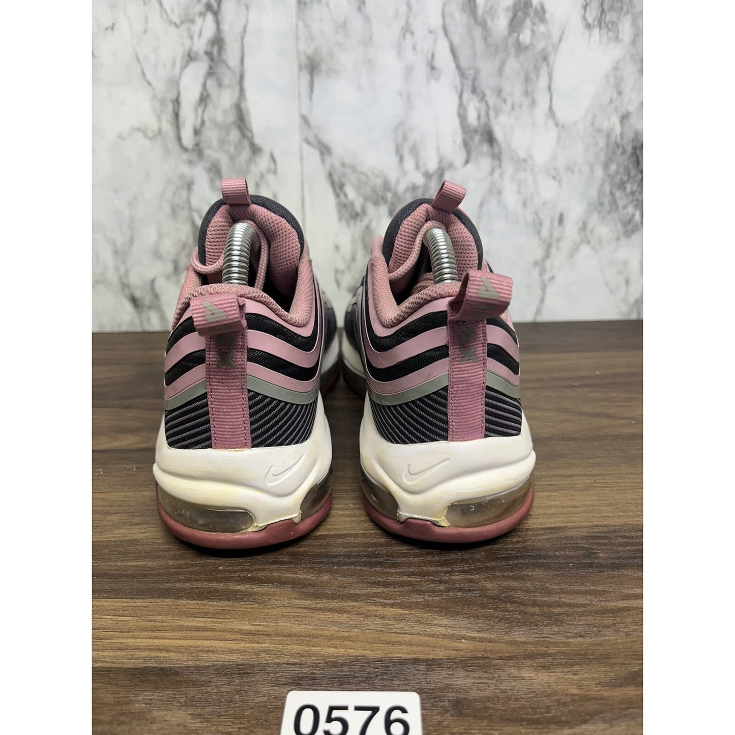Nike Air Max 97 Ultra 17 Low Elemental Pink Size 7y *576
