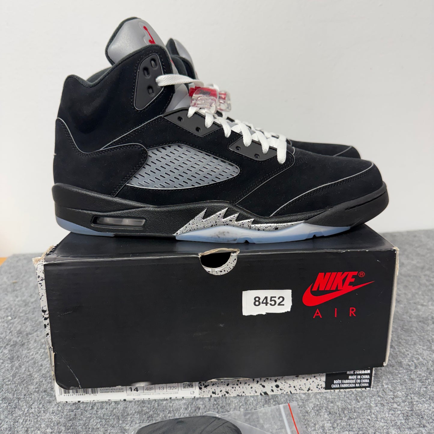 Jordan 5 Retro OG Black Metallic Reimagined HF3975-001 Size : US M 14