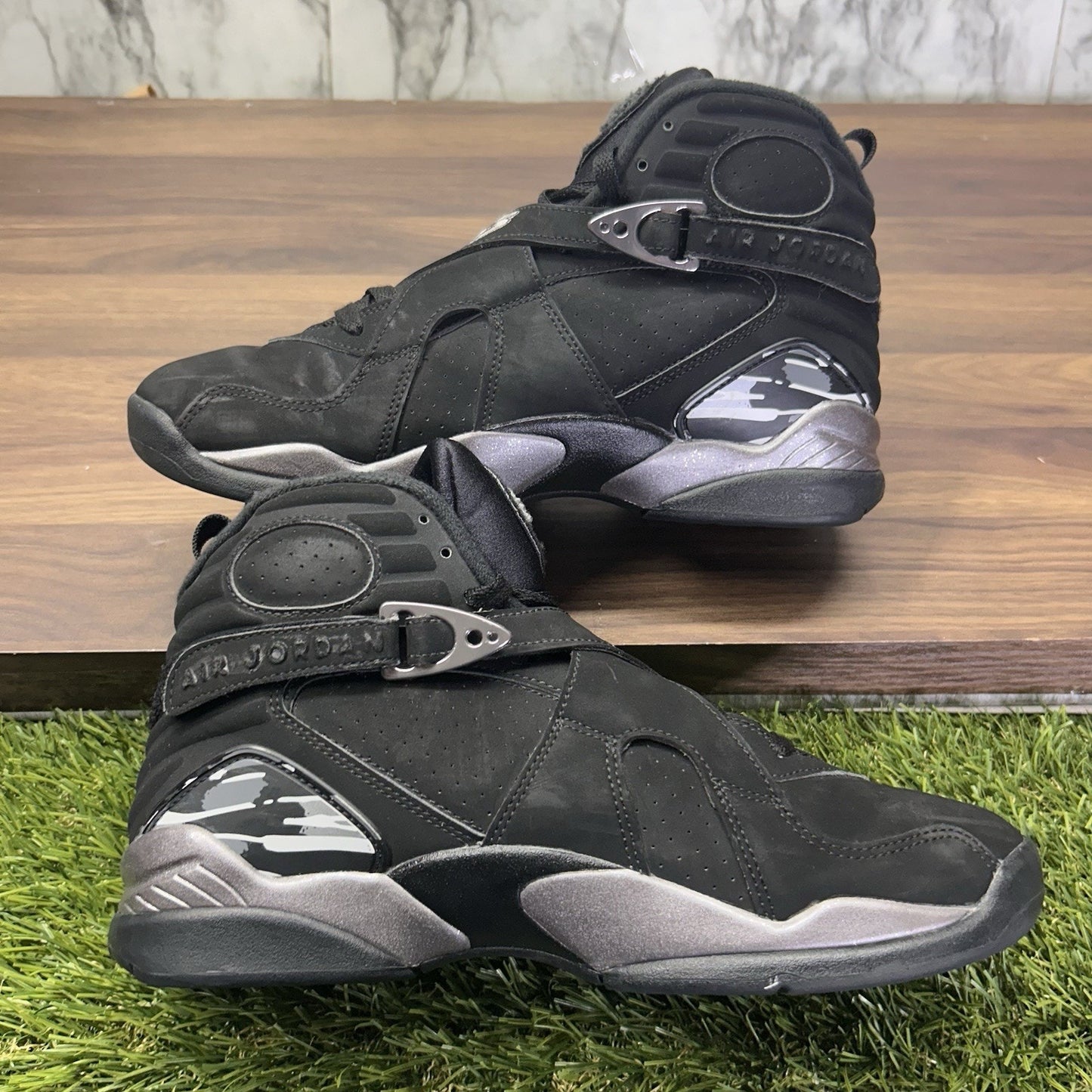 Nike Air Jordan 8 Retro 2015 Chrome Mens Size 9 Black Silver OG 305381-003 preowned