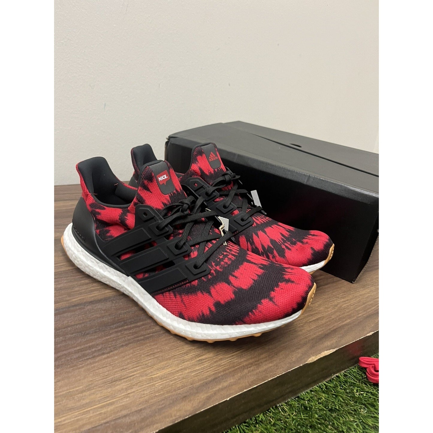 adidas Ultra Boost Nice Kicks No Vacancy Size 9.5 GV75