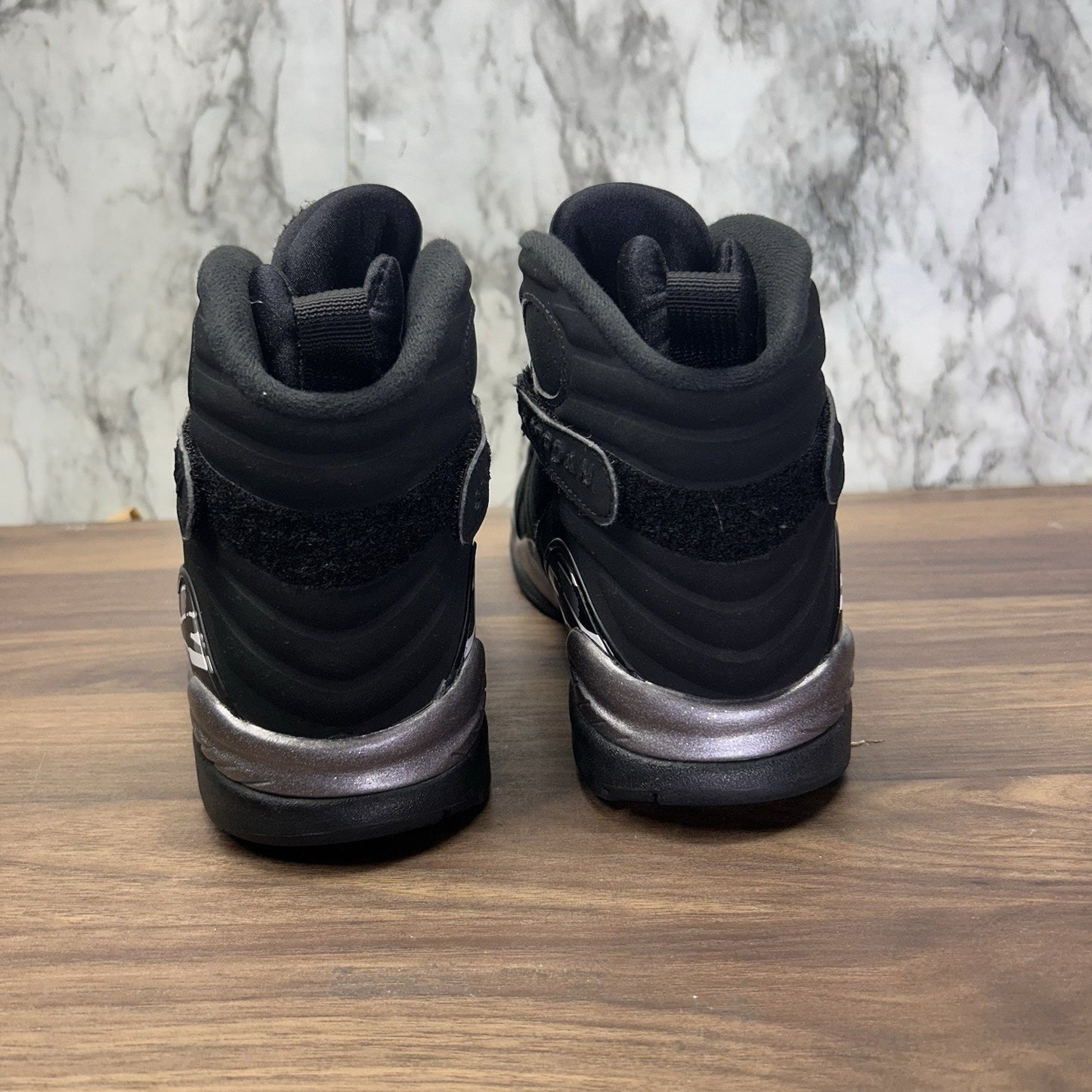 Nike Air Jordan 8 Retro 2015 Chrome Mens Size 9 Black Silver OG 305381-003 preowned