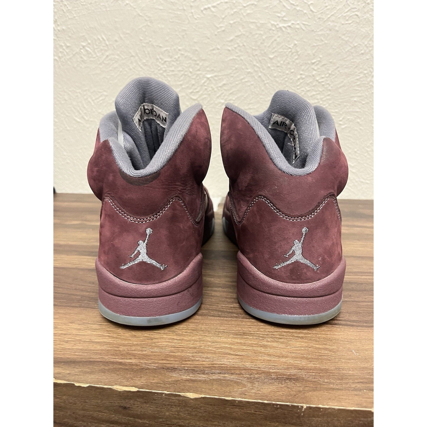 Nike Air Jordan 5 Retro Shoes Burgundy 2023 DZ4131-600 Size 13