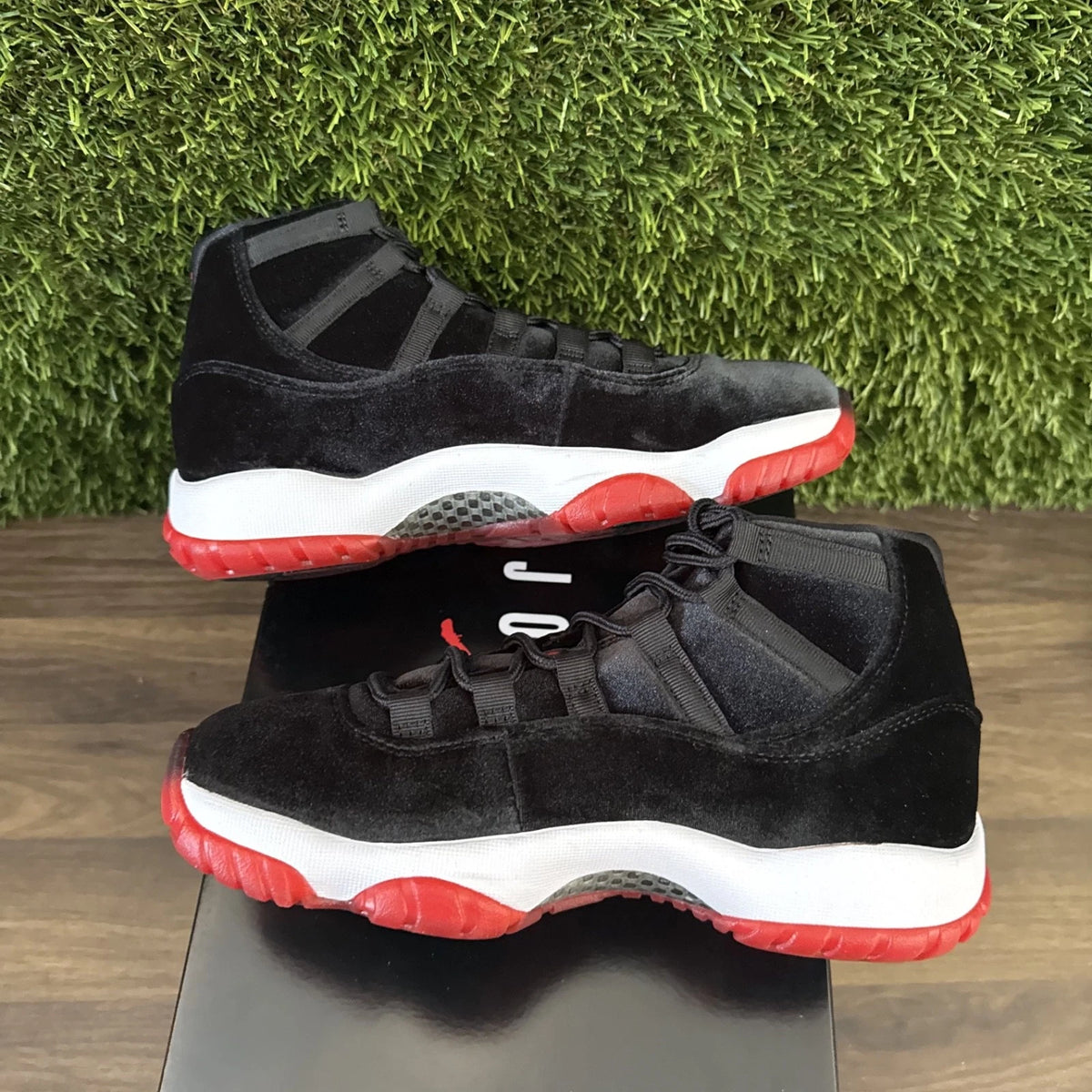 Air Jordan 11 Retro "Bred Velvet" — Women's Size 7